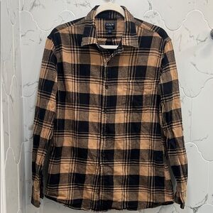 GAVE TO CAILIN.  DO NOT BUY Men’s Flannel Button Down Shirt